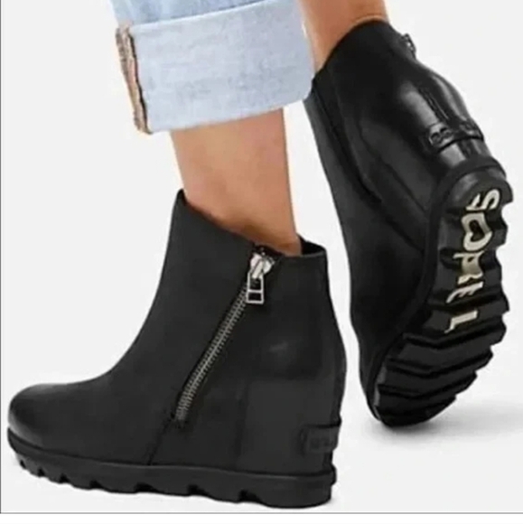 Sorel Women Joan Of Arctic Hidden Wedge Ankle Boots Shoes Tractor Chuncky Sz 10 - Picture 1 of 12